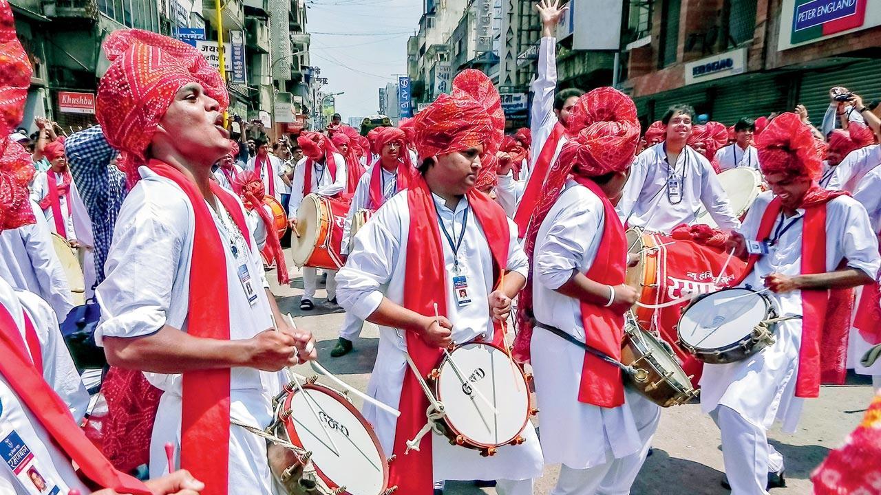 Community / Local Association Ganesh Utsav artist booking